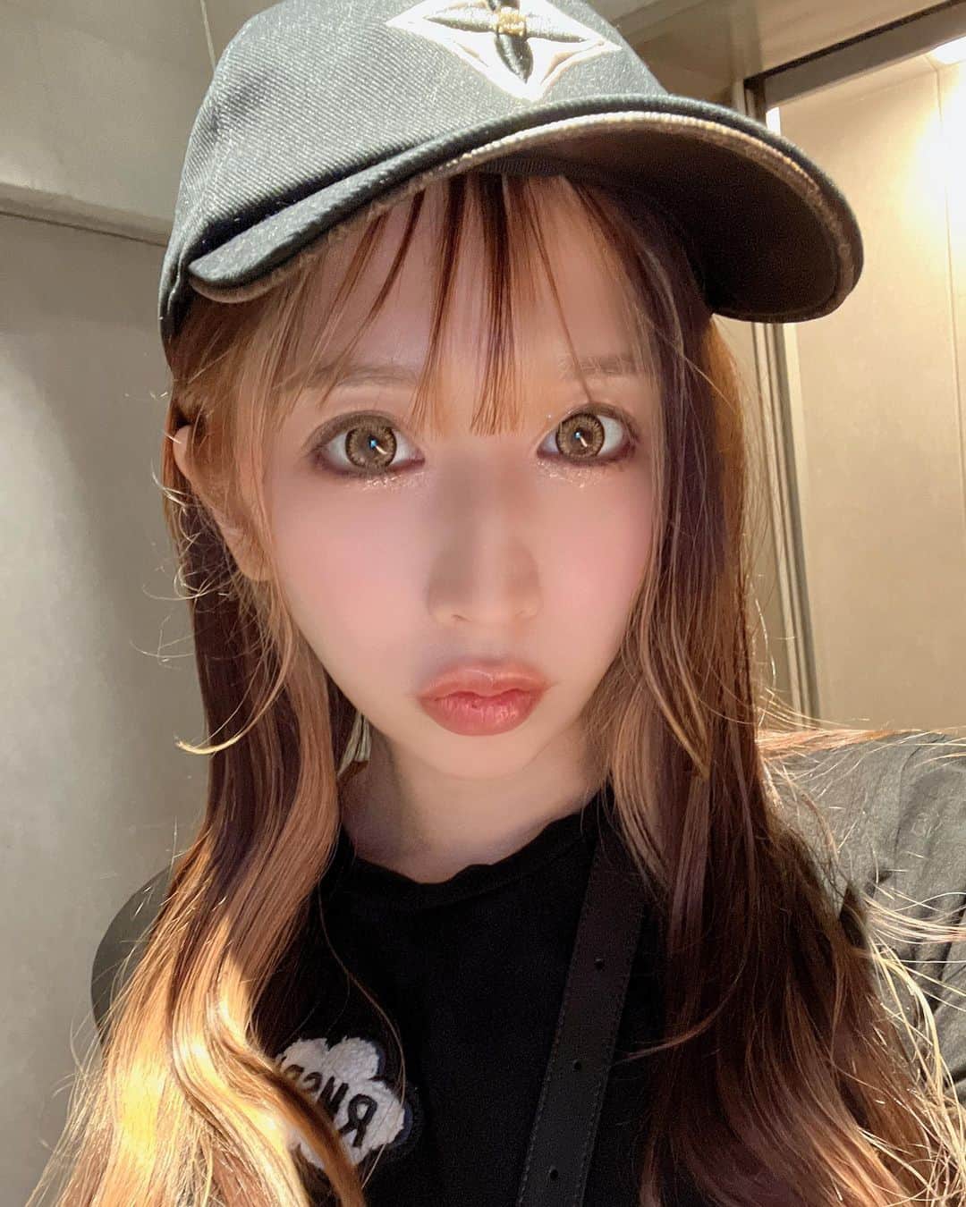 橘楓さんのインスタグラム写真 - (橘楓Instagram)「🖤💛🖤💛🖤 イメチェン(