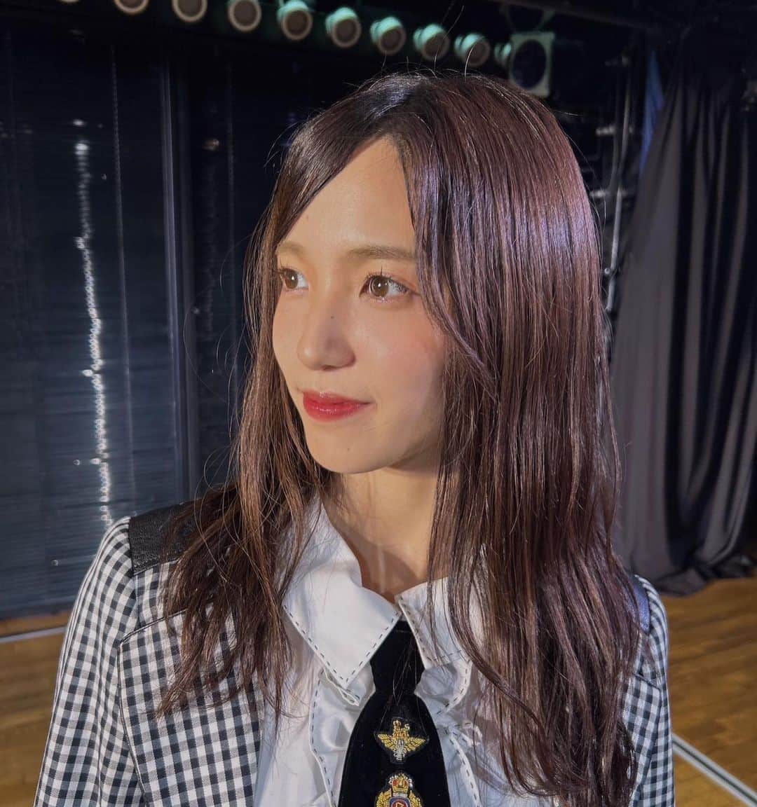 下尾みうのインスタグラム：「📸💗 ， 横分け前髪〜‼️ ， #アイドル #아이돌 #akb48」