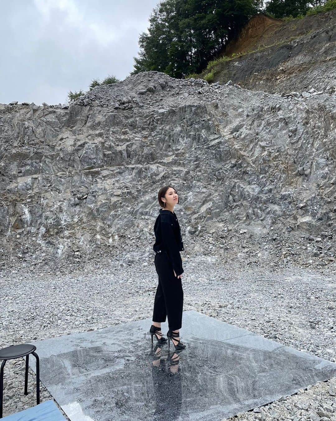 阿部真央のインスタグラム：「9.13(Wed) on YouTube🪨  #阿部真央 #maoabe」