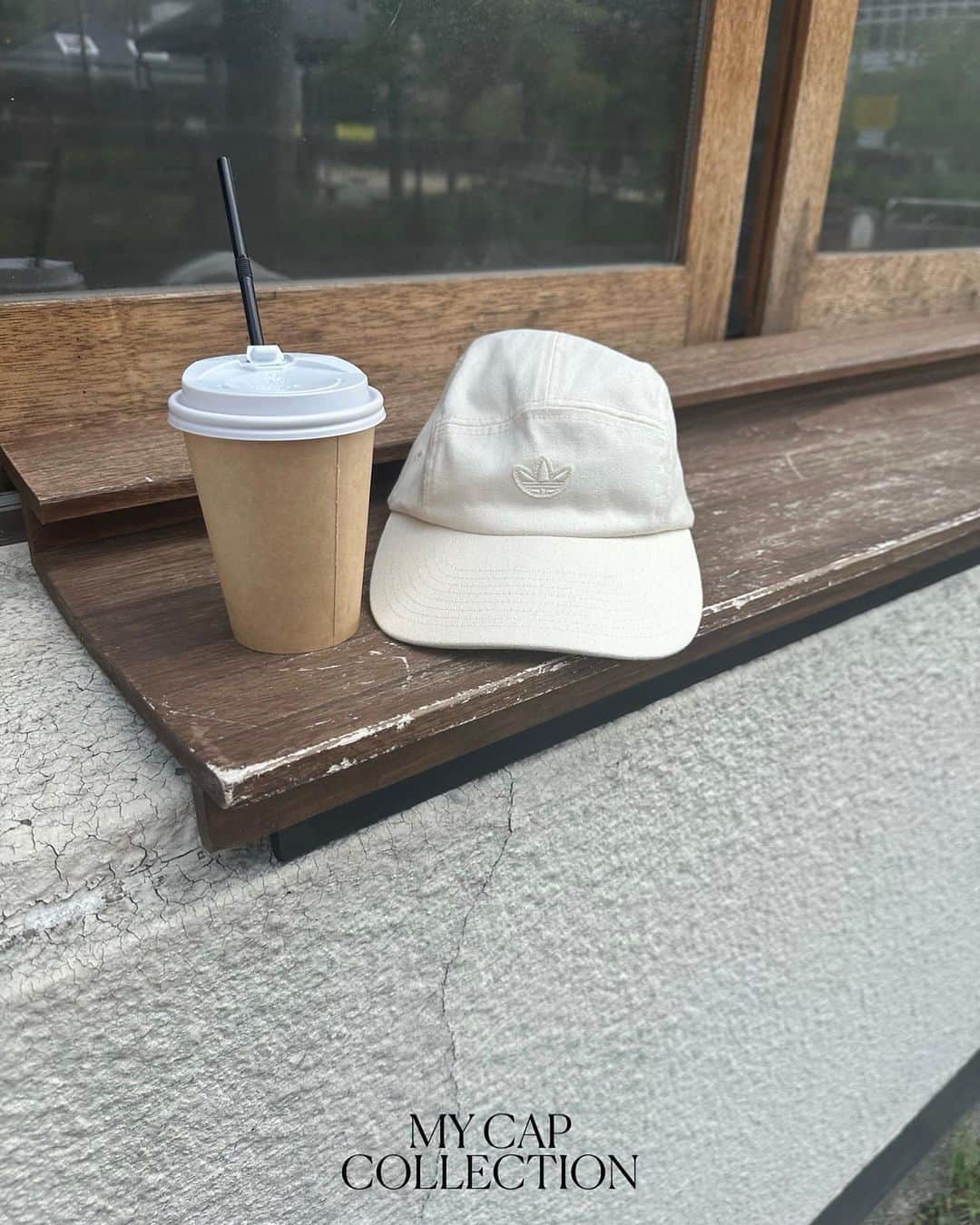 kannnaのインスタグラム：「持ってるキャップコレクション。 最近追加されたのはadidas🧢  adidasは他のものより浅めかと✍🏻 NEW ERAとSOU&VENは ZOZOで、adidasは店舗で買った！  #キャップ　#cap #カジュアルコーデ  #adidas #lawgy #newera」