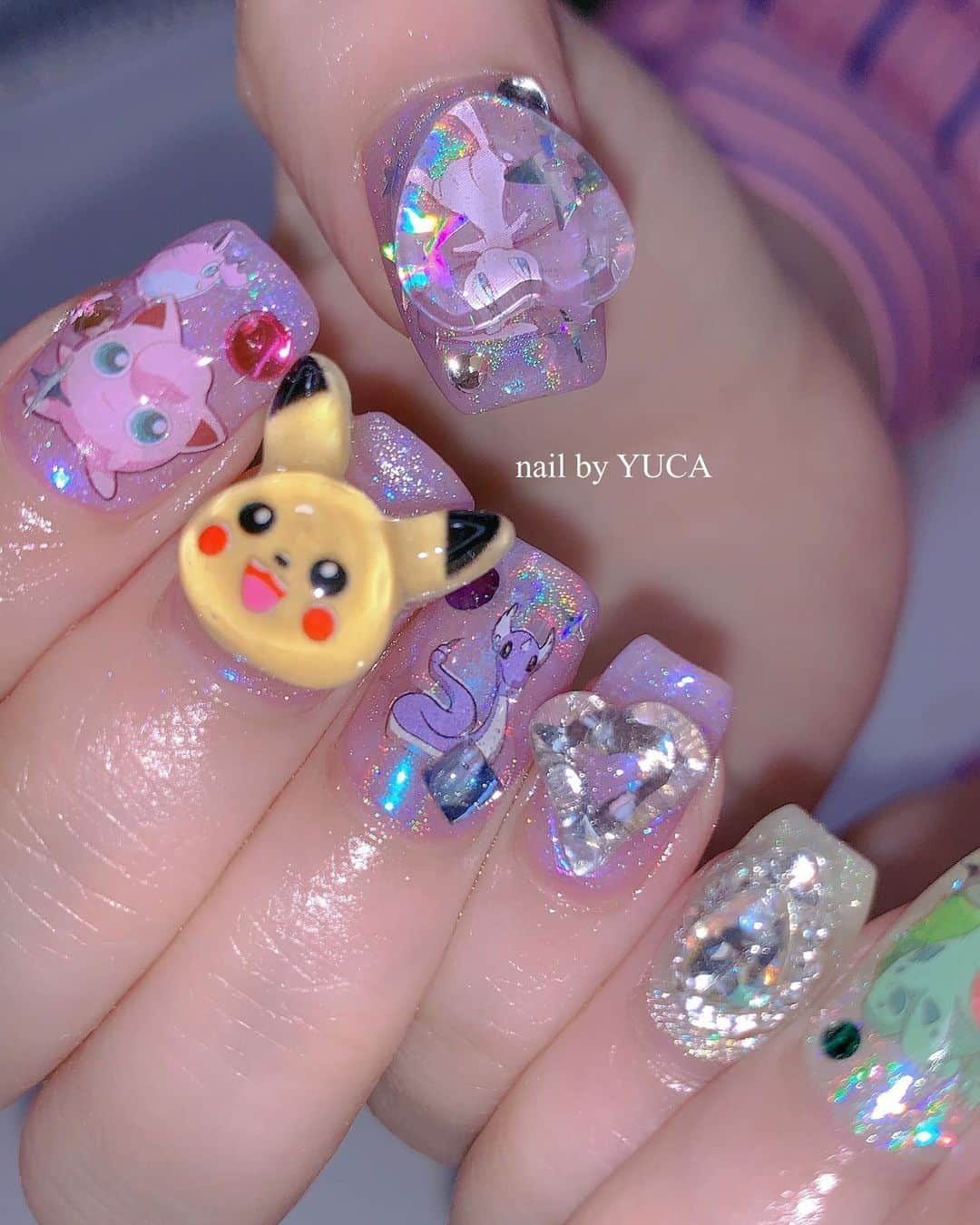 YUCAのインスタグラム：「image☞ポケカのレアカードキラキラ꙳✧˖°⌖꙳✧˖°⌖꙳ ⁡ ⁡ ⁡ #ポケモンネイル #ポケモン #pocketmonsters #ポケカ #nail #ネイル #젤네일 #네일  #tettynail #유카네일 #美甲 #yucanail」