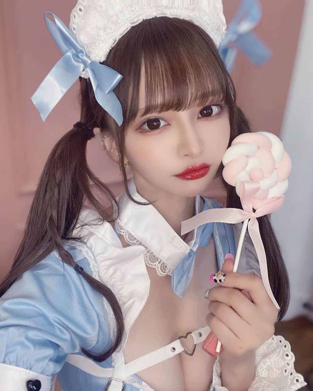 かなちゃさんのインスタグラム写真 - (かなちゃInstagram)「メイド雇って₍ᐢ.ˬ.ᐢ₎  大好きなMalymoonさんの衣装めちゃかわいい>_< ♡  イベントの時は毎回着てる₍ᐢ.ˬ.ᐢ₎   #Malymoon #ハロウィン #ハロウィンコスプレ  #malymoonオリジナル  #malymoon撮影会  #malymoonコスプレ  #メイド服  #メイドコスプレ」9月11日 20時49分 - muunmu