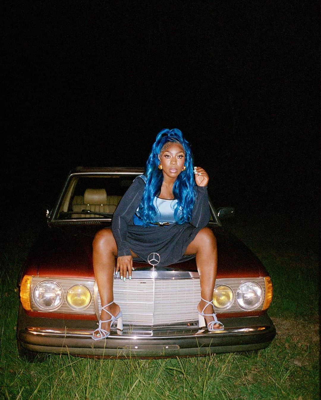 Dazed Magazineのインスタグラム：「“My music is very empowering to a lot of women even though people would look at it as being explicit… it forces any woman, no matter their size, their body, their race, wherever they’re from, to just walk out and dance and be happy and freely express themselves anywhere.” – Spice⁠ ⁠ This comes with the nature of @spiceofficial being the Queen of Dancehall. It’s not just a title one throws around: it comes with a legacy, expectations and a particular set of requirements 💃⁠ ⁠ Tap the link in bio to read more from the star’s cover story for the autumn 2023 #BEYONDBORDERS issue 🔗⁠ ⁠ Photography @ciesay⁠ Styling @mbkii⁠ Hair @empresslyglam⁠ Make-up @skye_isurlimit⁠ Production @westofivy⁠ ⁠ Text @kaci0n⁠ ⁠ Editor-in-Chief @ibkamara⁠ Art Director @gareth_wrighton⁠ Editorial Director @kaci0n⁠ Fashion Director @imruh⁠ ⁠ #Spice wears ⁠ 1. Taffeta top @batshevadress, jersey dress worn underneath @dundasworld, brass earrings @versace, vintage @balmain leather belt @albrightfashionlibrary, leather sandals @jimmychoo⁠ 2. Viscose dress @dionlee, silver earrings @pianegonda.jewelry⁠ 3. Slip dress @fendi, taffeta skirt @batshevadress, faux-fur collar @lapointe, jewellery @pianegonda.jewelry, satin platform shoes @ninaricci by Harris Reed⁠ 4. Denim dress @area, earrings stylist’s own, denim boots area × @sergiorossi⁠ ⁠ Taken from the autumn 2023 #BEYONDBORDERS issue of #Dazed」