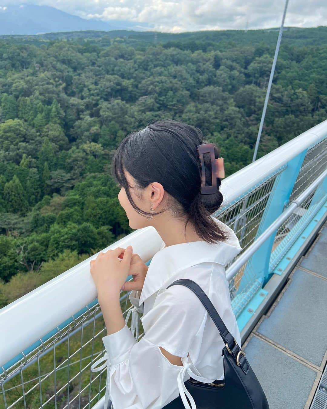 栗田桃花さんのインスタグラム写真 - (栗田桃花Instagram)「三島スカイウォーク☁️ #三島スカイウォーク #mishimaskywalk」9月11日 21時44分 - kurimomo330