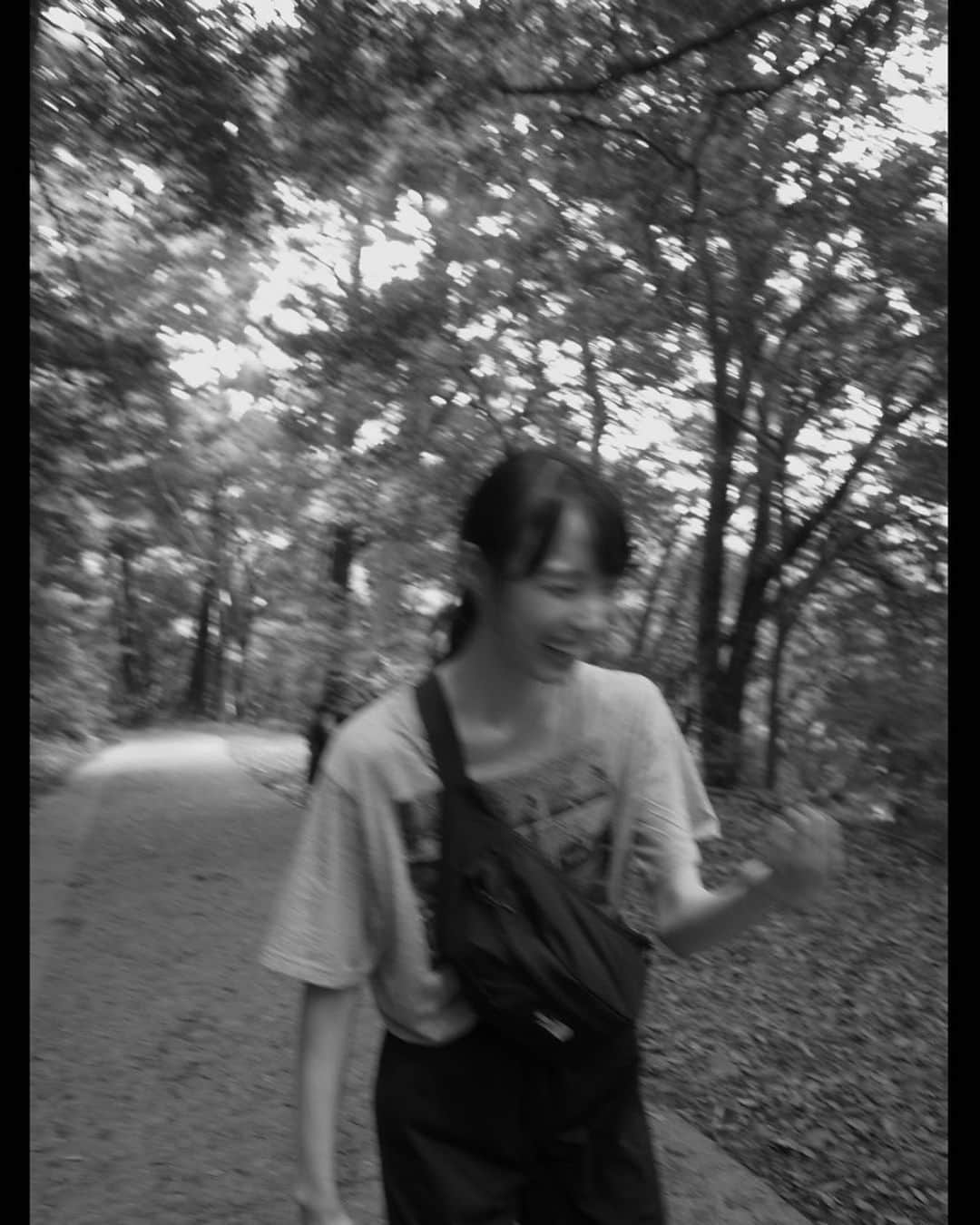 栗林藍希のインスタグラム：「凪沙と山へ⛰️」