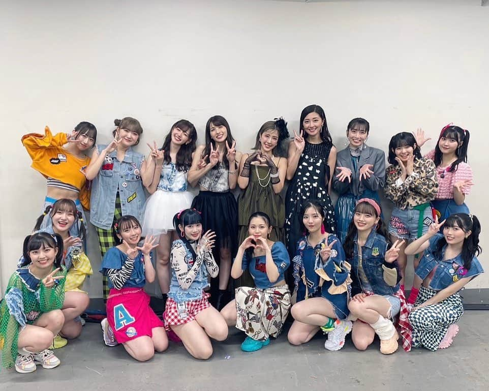 西田汐里さんのインスタグラム写真 - (西田汐里Instagram)「🌟  昨日と一昨日の  Hello! Project 25th ANNIVERSARY CONCERT  ありがとうございました✨  今日は朝から昨日の生中継の録画を見て余韻に浸ってました😌  ハロプロメンバーになれてよかったと心から思える時間でした！ハロプロ最高！！  #ハロープロジェクト #helloproject #ハロプロ #25周年  #Berryz工房 さん #c_ute さん #ベリキュー さん #beyooooonds #西田汐里」9月11日 22時02分 - shiori_nishida.official