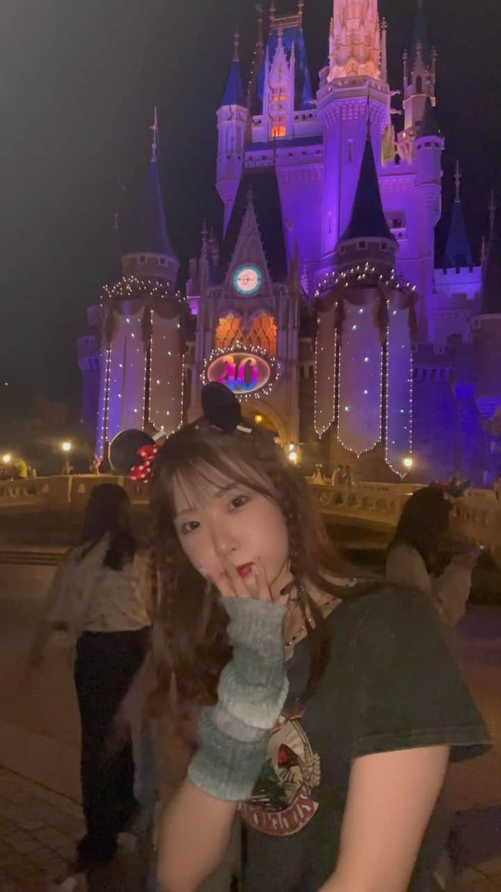 月代来実のインスタグラム：「🏰🐁🤍 #fyp #disney」