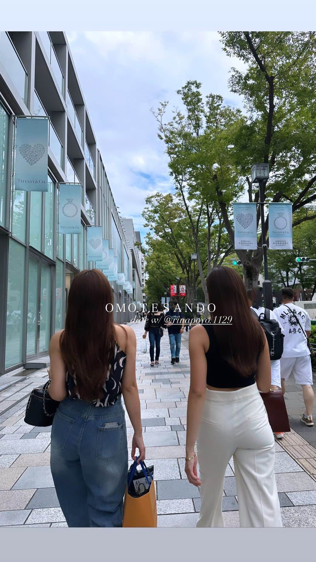のインスタグラム：「りなちゃん👩🏻‍🦰🤍と。💋💋💋」