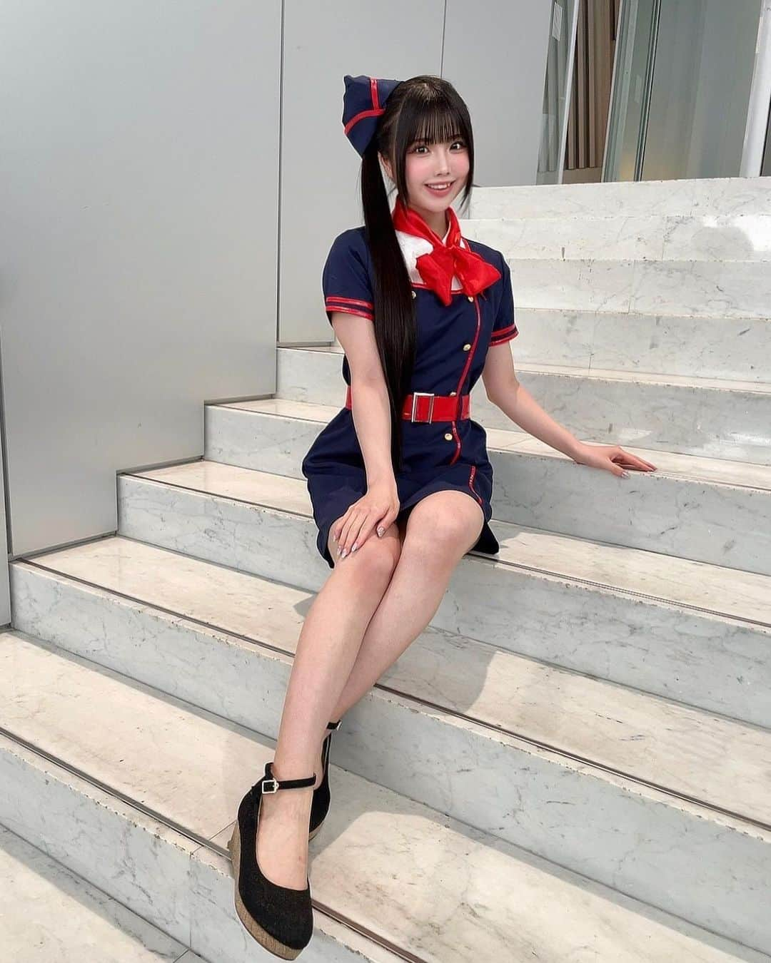 北川愛乃のインスタグラム：「. 初のCAさんのコスプレッ✈️💫  英語しゃべれないけど よこにゃん航空に搭乗してみますかぁ🤭？  #ske48 #idol #好きになっちゃった  #トーク会 #握手会 #1日目 #コスプレ  #キャビンアテンダント」