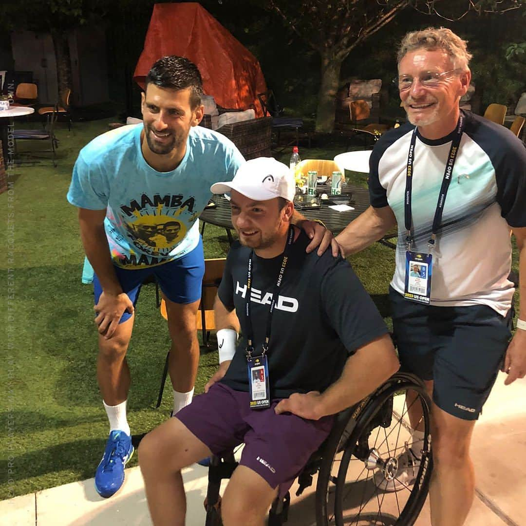 ノバク・ジョコビッチさんのインスタグラム写真 - (ノバク・ジョコビッチInstagram)「@djokernole is taking a picture with a singles and doubles Grand Slam Champion. Together they won 🏆🏆🏆in New York this year.   #TeamHEAD | #USOpen | #Champions」9月11日 22時19分 - djokernole