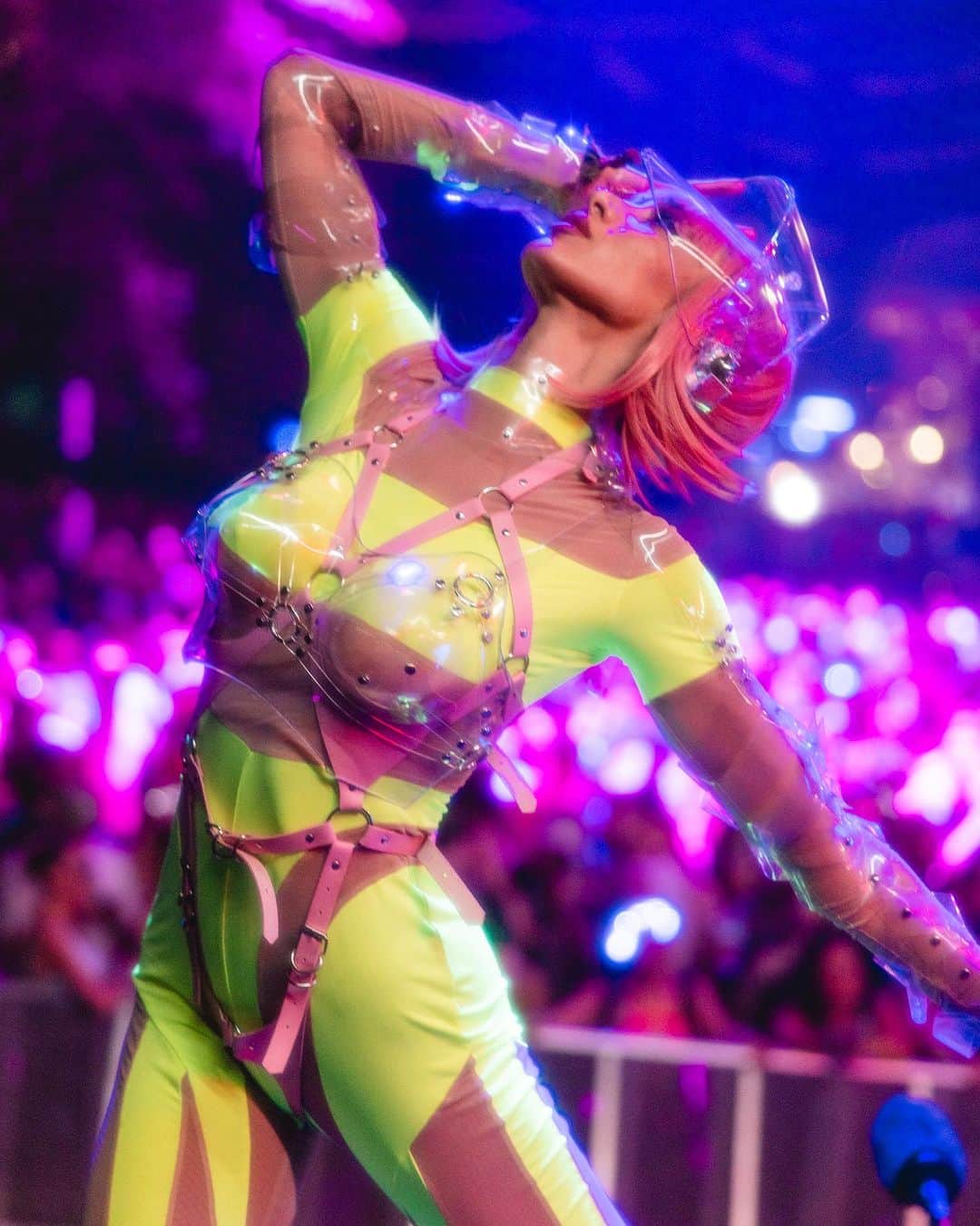 Ultra Angelsのインスタグラム：「Technicolor 💫  Memories from @ultra Miami inspiring us for @ultrajapan!」