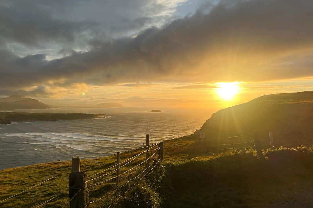 ジェンマ・チャンのインスタグラム：「Grand. 🇮🇪」
