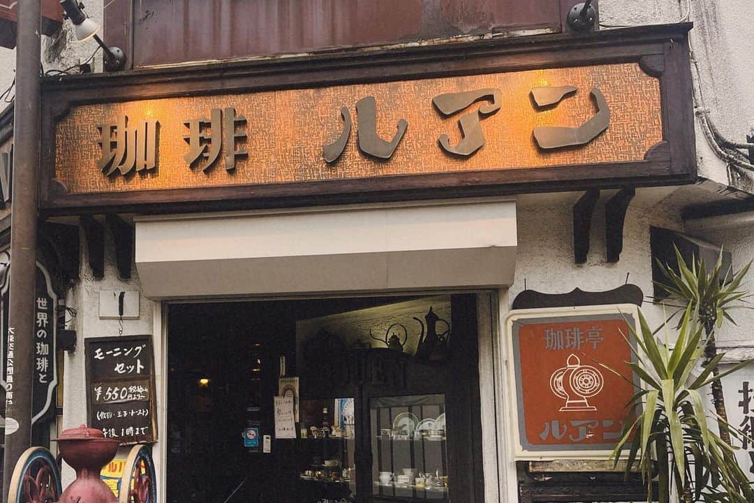 永田詩央里さんのインスタグラム写真 - (永田詩央里Instagram)「先日、気になっていた喫茶店へ☕️落ち着いた空間が大好き～！ この日は萌ちゃんと色々な所へ行ったよ～🫶」9月11日 23時13分 - nagata__shiori