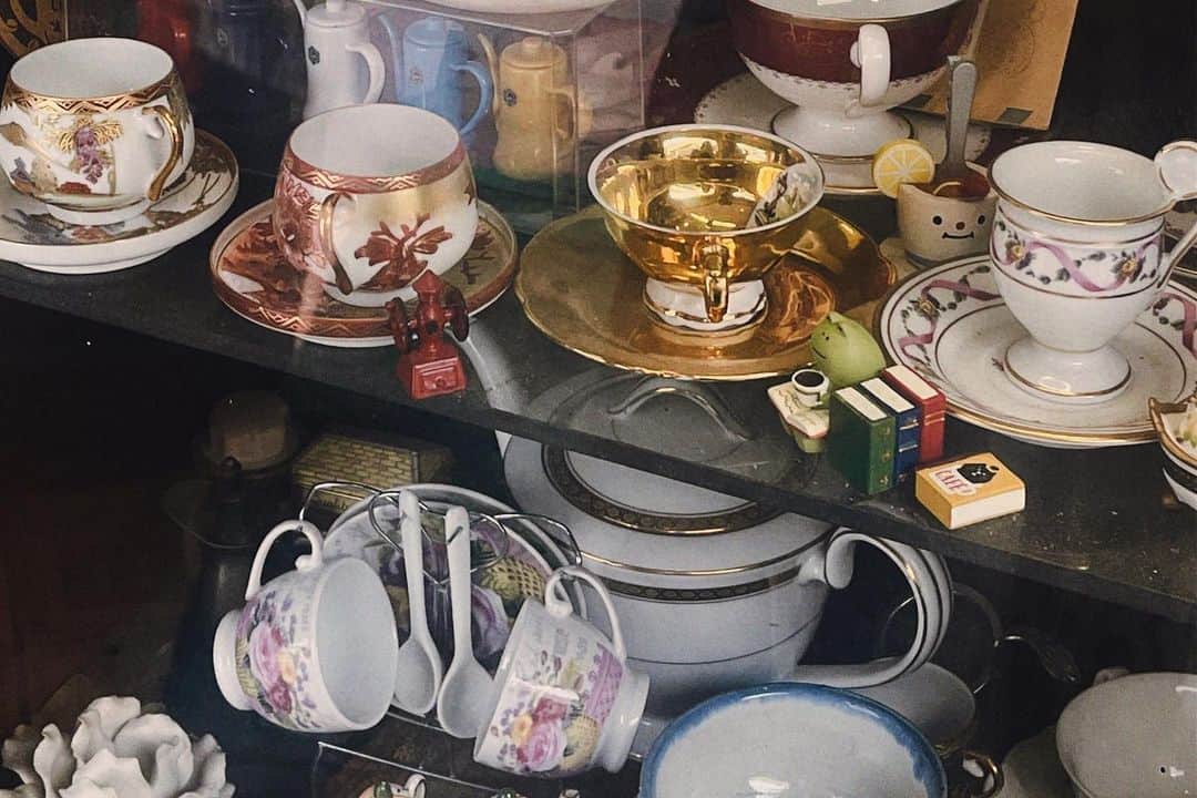 永田詩央里さんのインスタグラム写真 - (永田詩央里Instagram)「先日、気になっていた喫茶店へ☕️落ち着いた空間が大好き～！ この日は萌ちゃんと色々な所へ行ったよ～🫶」9月11日 23時13分 - nagata__shiori