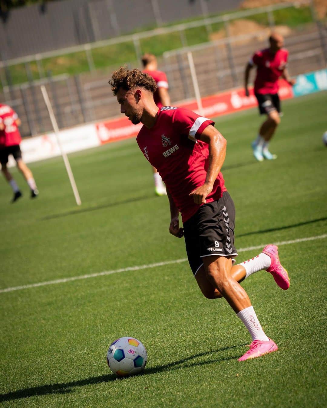 1.FCケルンのインスタグラム