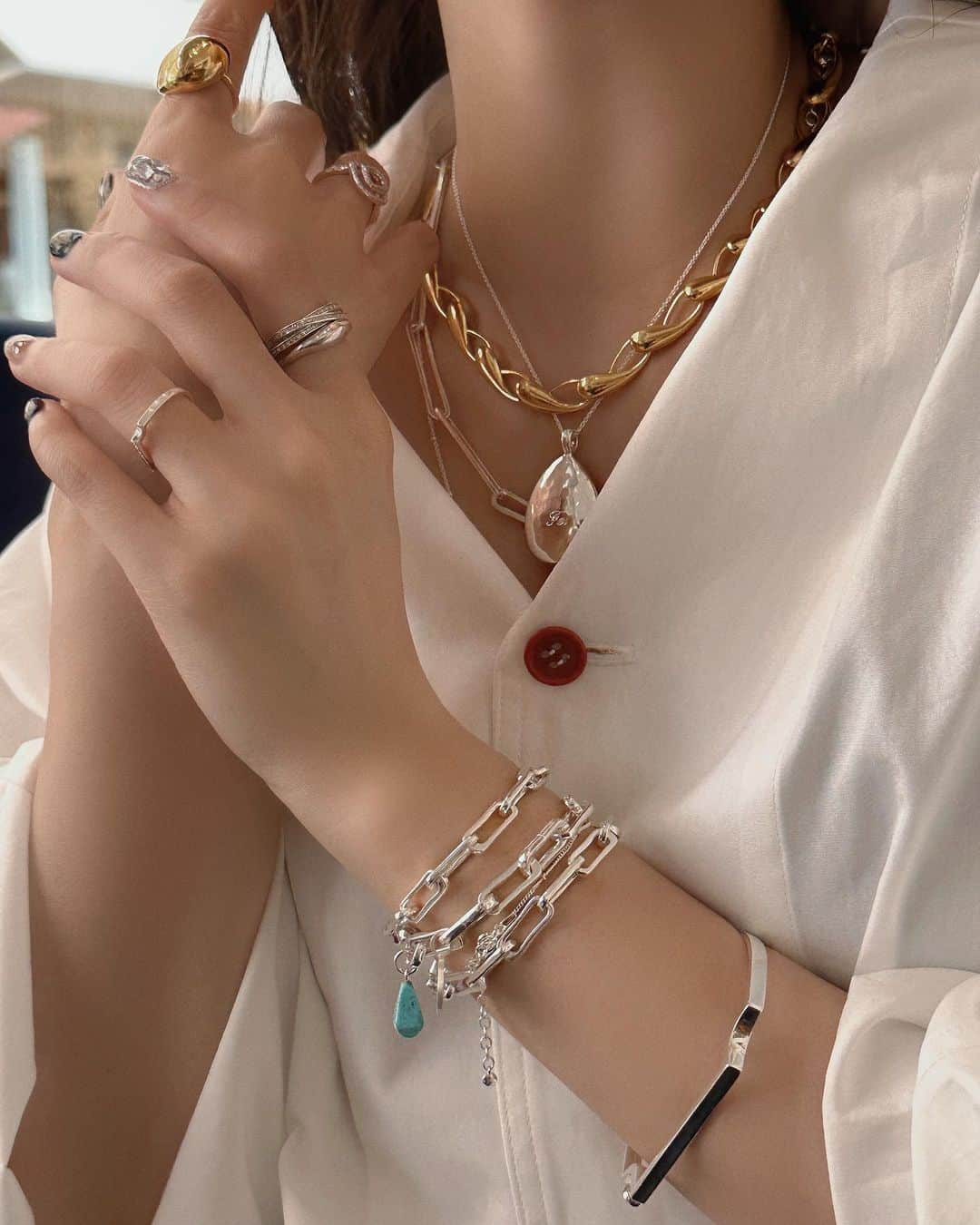 フェイ さんのインスタグラム写真 - (フェイ Instagram)「#monicavinader  #london ❤️」9月11日 23時39分 - ff0427