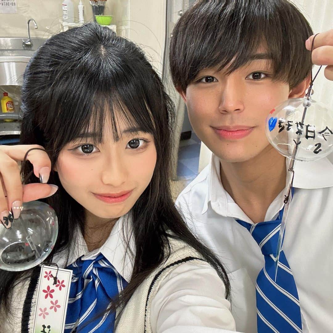 のインスタグラム：「ダブルデート #2話 みてくれましたか??👀✨  とっても素敵な風鈴ができました!!🎐  #今日好き  #夏休み編2023  #さつゆづ」