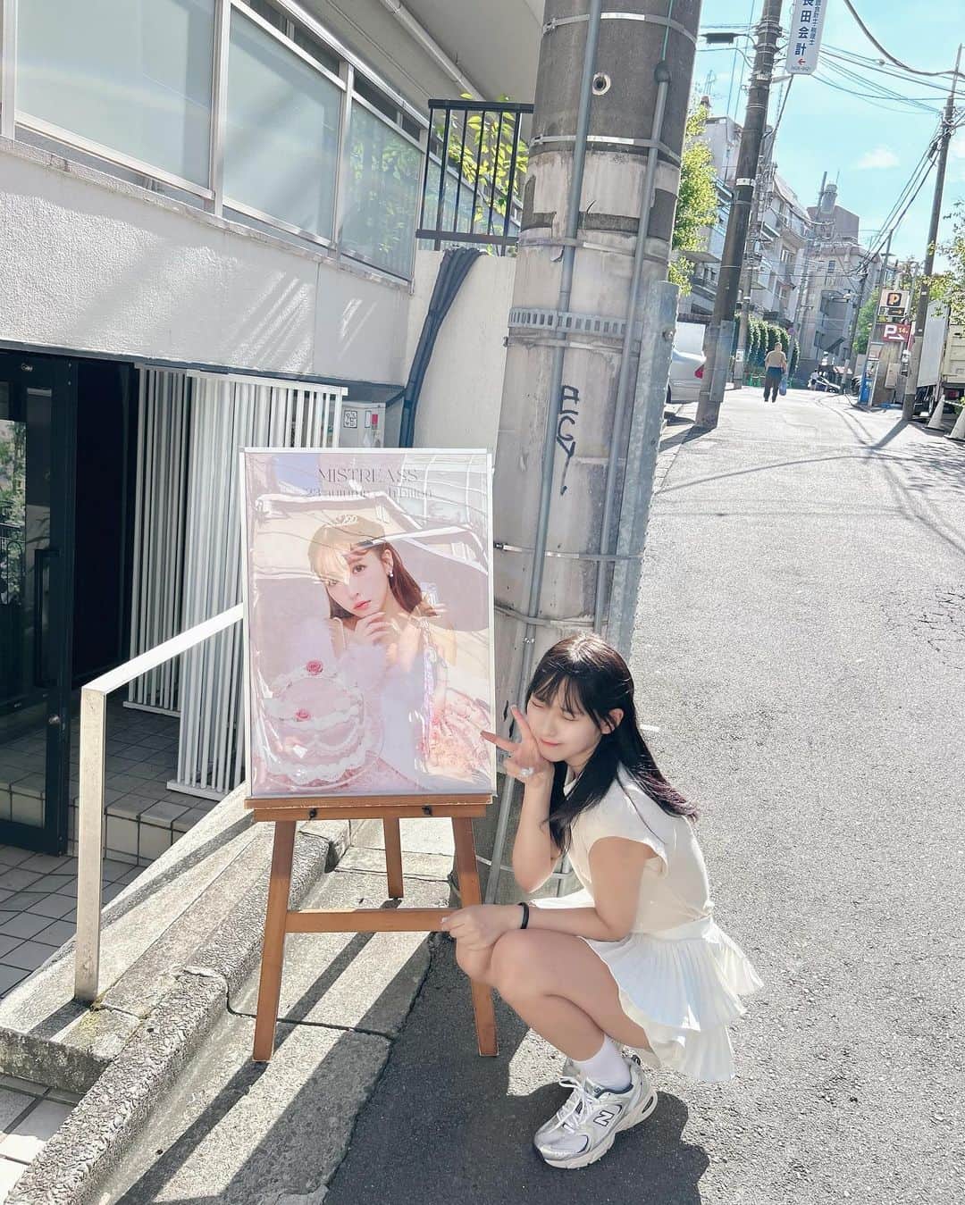 こはるさんのインスタグラム写真 - (こはるInstagram)「MISTREASSの展示会行ってきました🌸  三上悠亜ちゃんお顔が可愛すぎて顔面が暴力です(T . T) 可愛い御洋服を着てると自分に自信が付くし、可愛い女の子でいさせてくれるお洋服さんたち頼んだので届くのも冬が来るのも待ち遠しいです  ふゆ可愛い女の子になるんだ〜(T . T)」9月12日 0時11分 - __kohachang__