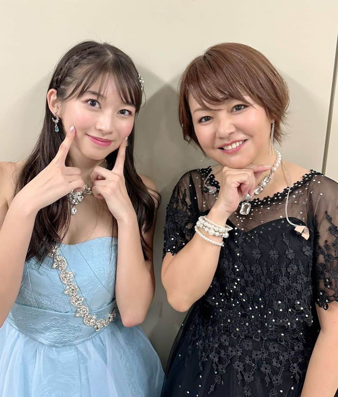 牧野真莉愛さんのインスタグラム写真 - (牧野真莉愛Instagram)「♡ ♡ 💜中澤裕子さん💜  中澤さん＆中澤さんのステージ『悔し涙 ぽろり』、シャンクスがまりあの目の前に現れたときと同じ❣️目が離せられなくなりました。 中澤さんは、シャンクスのように覇気もめちゃめちゃ強いです❤️ ※RHは前から2列目で見れました。中澤さんが自分の目の前の花道を通ったときも、すごくドキドキしました。  ｢中澤裕子さんの『悔し涙 ぽろり』観れるなんて夢みたいです✨ありがとうございます！｣ ↑ 中澤さんにお話できました。 ｢ありがとう☺️｣って、中澤裕子さんが言ってくださいました。 ＆ ｢これからも頑張ってね｣by中澤裕子さん 今日からまた頑張れています❣️❣️自分  中澤裕子さんありがとうございました💗💗💗  モーニング娘｡'23 牧野真莉愛  🎀🎀🎀🎀🎀  ✨Hello! Project 25th ANNIVERSARY CONCERT 「ALL FOR ONE & ONE FOR ALL!」✨  2023.9.10🎵国立代々木競技場 第一体育館 とってもありがとうございました💖 つづく ♡ ♡  #中澤裕子 さん💜 #モーニング娘｡ #HelloProject」9月12日 0時26分 - maria_makino.official