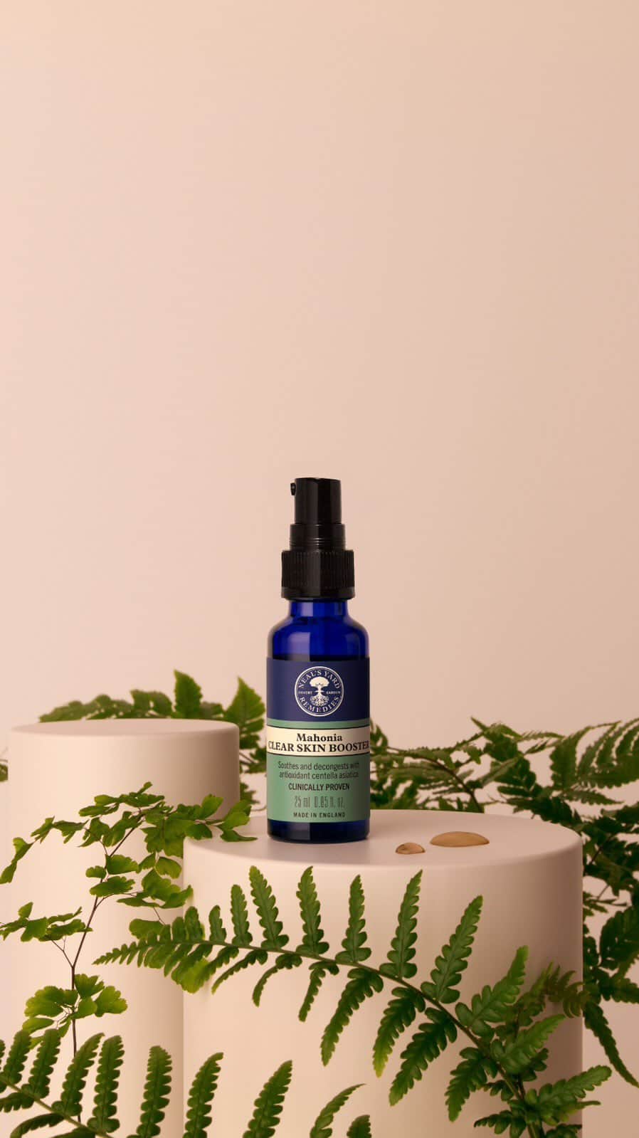 Neal's Yard Remediesのインスタグラム：「🌿 Unveiling our latest masterpiece: the all-new certified organic Mahonia Clear Skin Booster 👀 💦⁠ ⁠ This unique, powerful formula is designed to bring clarity, balance, and purification to your skin. It features centella asiatica to tackle congestion and unclog pores, as well as the soothing touch of calendula to ease irritation. Our Mahonia Clear Skin Booster is a clinically proven, effective treatment to target blemishes, and helps to decongest skin with the natural skin-clearing and antibacterial properties of Mahonia. ⁠ ⁠ And guess what? 83% agree their complexion looked clearer after 4 weeks* – your complexion will thank you for the clarity it brings. 🌟⁠ ⁠ How to make the most of it? 👀 Incorporate it seamlessly into your skincare routine by massaging into the face and neck, blend it with your favourite serum or moisturiser, or use it as a targeted treatment on problem areas. ⁠ ⁠ Tap to shop.⁠ ⁠ *Based on a consumer trial of 70 participants.」