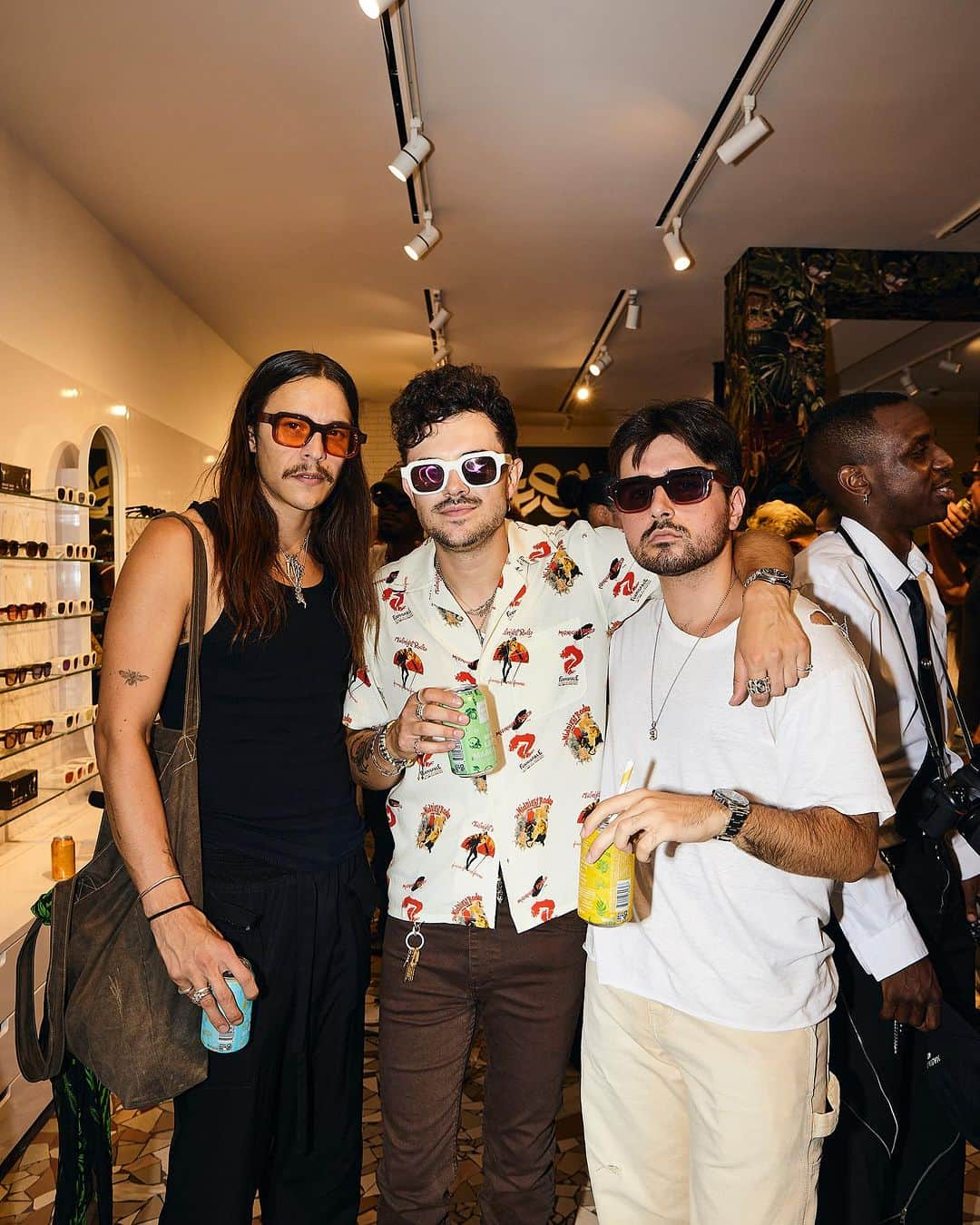 ティエリー ラスリーさんのインスタグラム写真 - (ティエリー ラスリーInstagram)「the THIERRY LASRY x MIDNIGHT RODEO T-Shirt Collaboration Official Launch Cocktail Party during NY Fashion Week」9月12日 0時59分 - thierrylasry