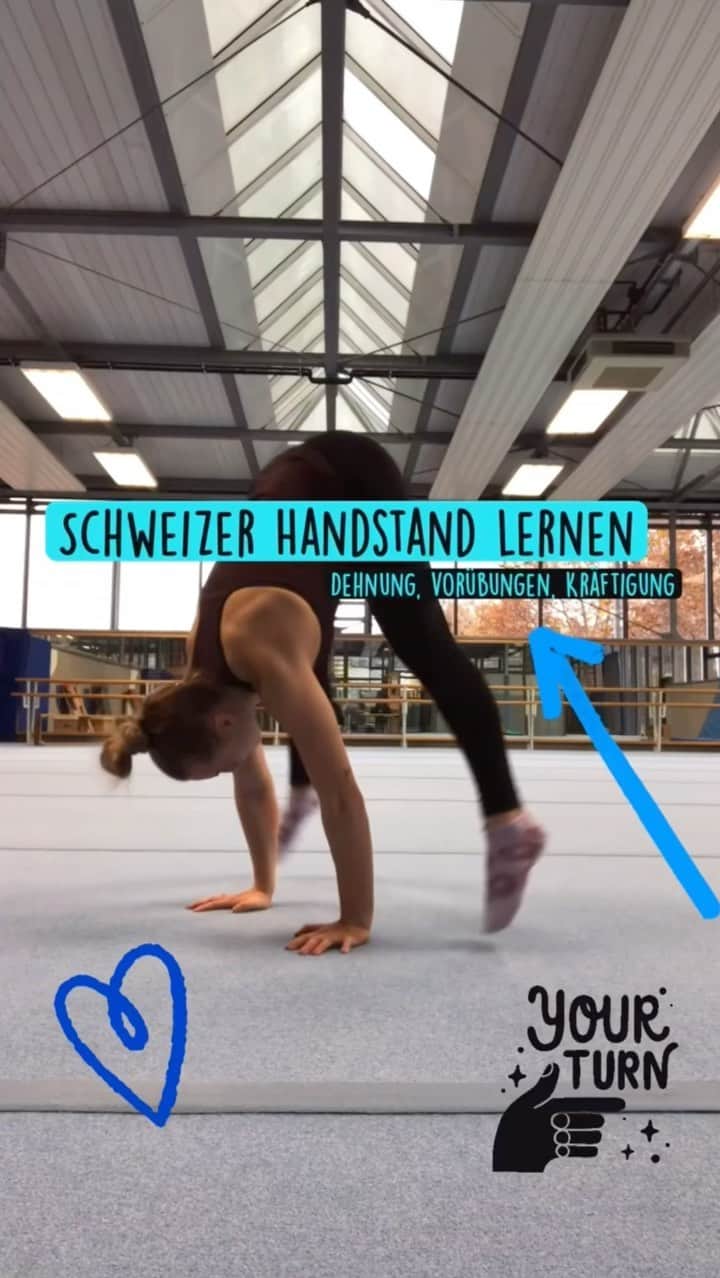 のインスタグラム：「Du willst einen Schweizer Handstand lernen? Ich geb dir Tipps und zeig dir Vorübungen 💗 Für welches Element braucht ihr noch Tipps und Hilfestellungen?🤸🏼‍♀️ . . . #turnen#turnenlernen#turntutorial#presshandstand#learnpresshandstand#gymnast#gymnastics#gymnasticsshoutouts#gymnasticstutorial#gymnasticstutorials#learngymnastics#tumblingdrills#gymnasticsdrills#learningathome#gymnasticsathome」