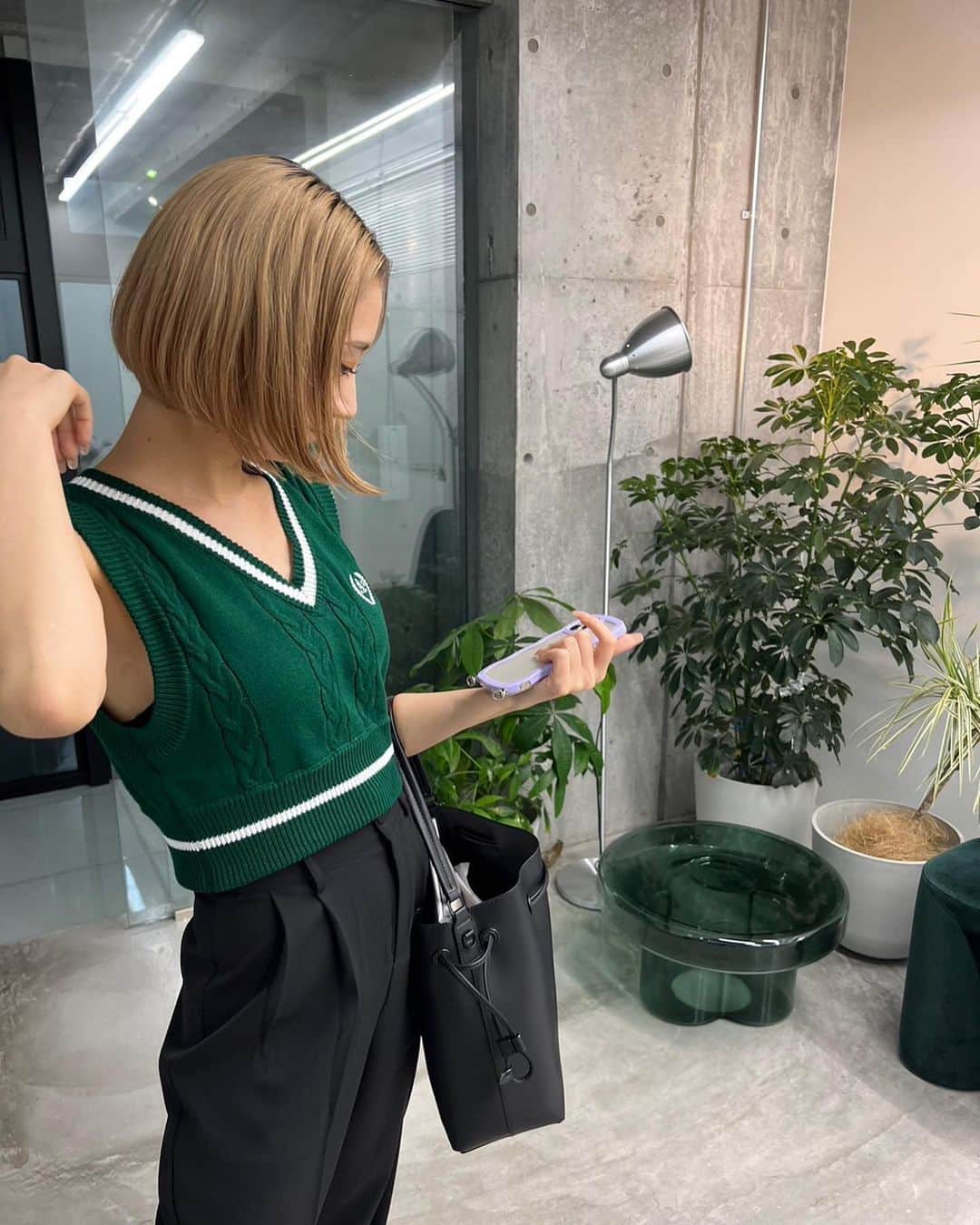 加美杏奈のインスタグラム：「・ いつぶり？な前下がりﾎﾞﾌﾞ--✄--  #minamo」