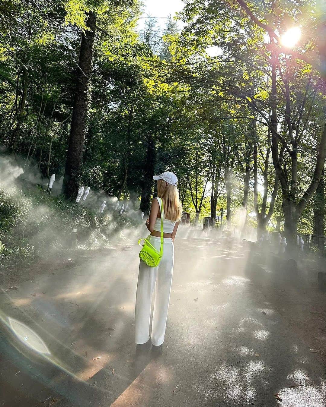 あしすぱさんのインスタグラム写真 - (あしすぱInstagram)「MOOMIN🤍  #ムーミンパーク #ムーミン #夏 #夏コーデ #ホワイトコーデ #夏の思い出 #スナフキンごめん #moominvalley #moominpark #moomins #summer #japanesegirl #japanese」9月12日 11時56分 - ashinohitodesuu