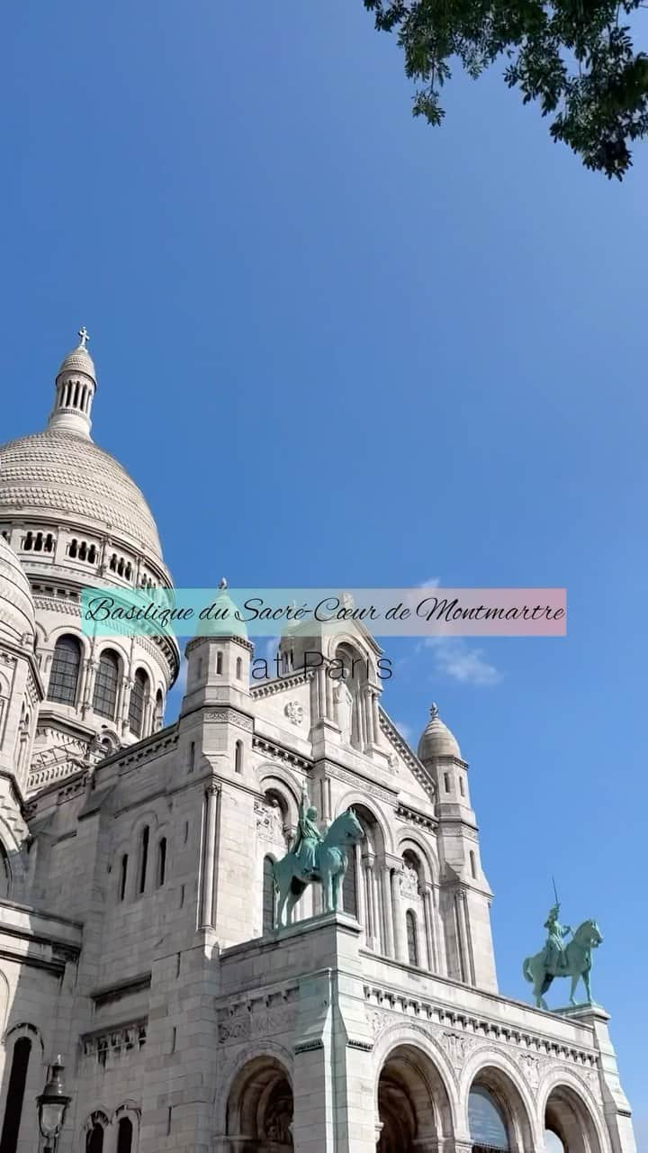 Amijed Officialのインスタグラム：「Buying in Paris 🇫🇷  ⛪️Basilique du Sacré-Cœur de Montmartre」