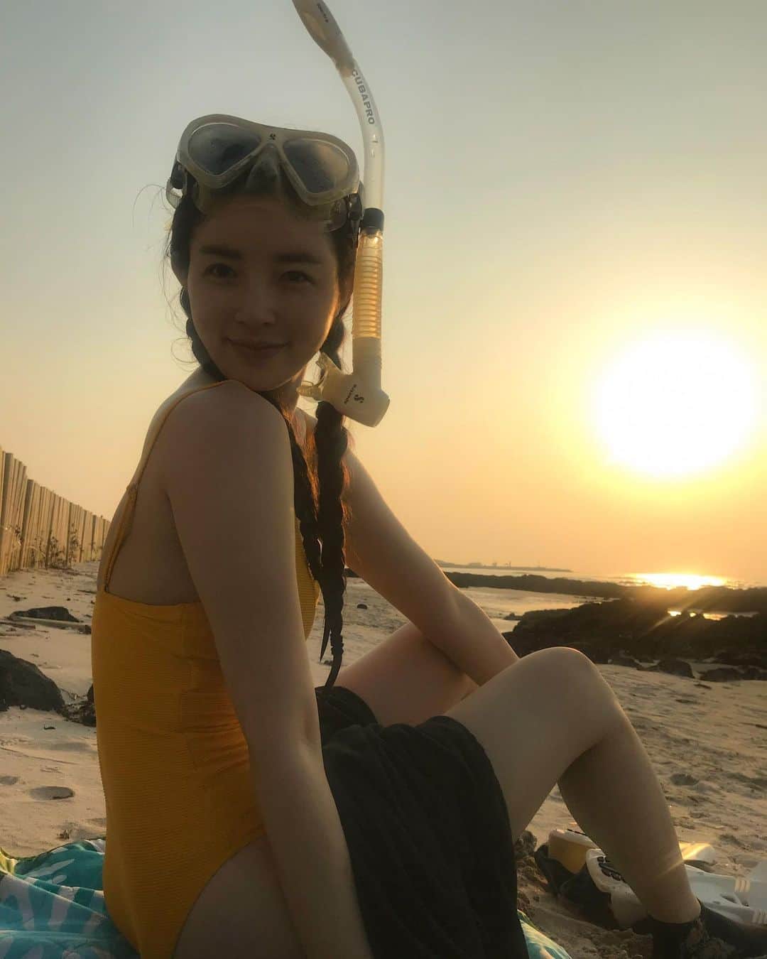 ユ・スンオクさんのインスタグラム写真 - (ユ・スンオクInstagram)「해넘이 #🌅 #sunset 🧡」9月12日 12時51分 - seungok_yu