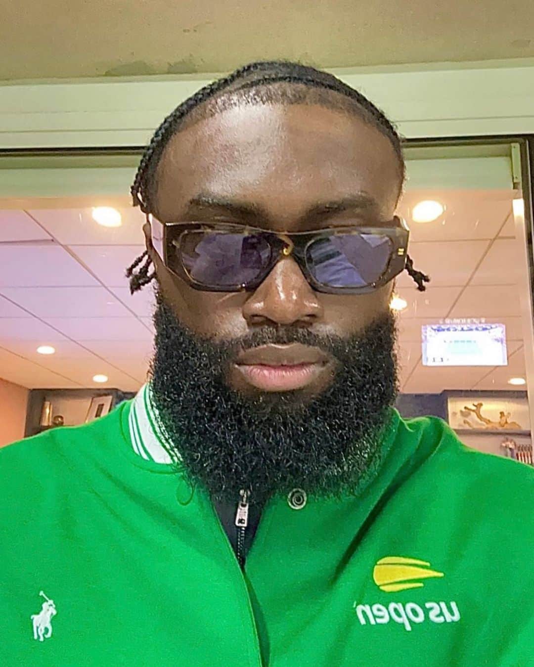 ボストン・セルティックスのインスタグラム：「a familiar face pulled up to the @usopen yesterday 😎  (📸: @fchwpo)」