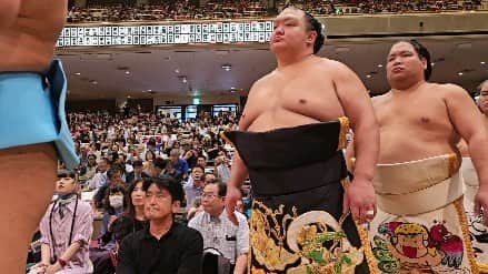 高須克弥のインスタグラム：「錦木土俵入りなう」