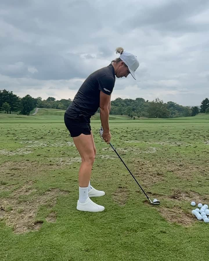 メル・リードのインスタグラム：「High socks & a low Sunday. My best finish this season with T5. Makes the two weeks at home a little sweeter. Let’s keep it rollin before baby Reid arrives 👶🏼」