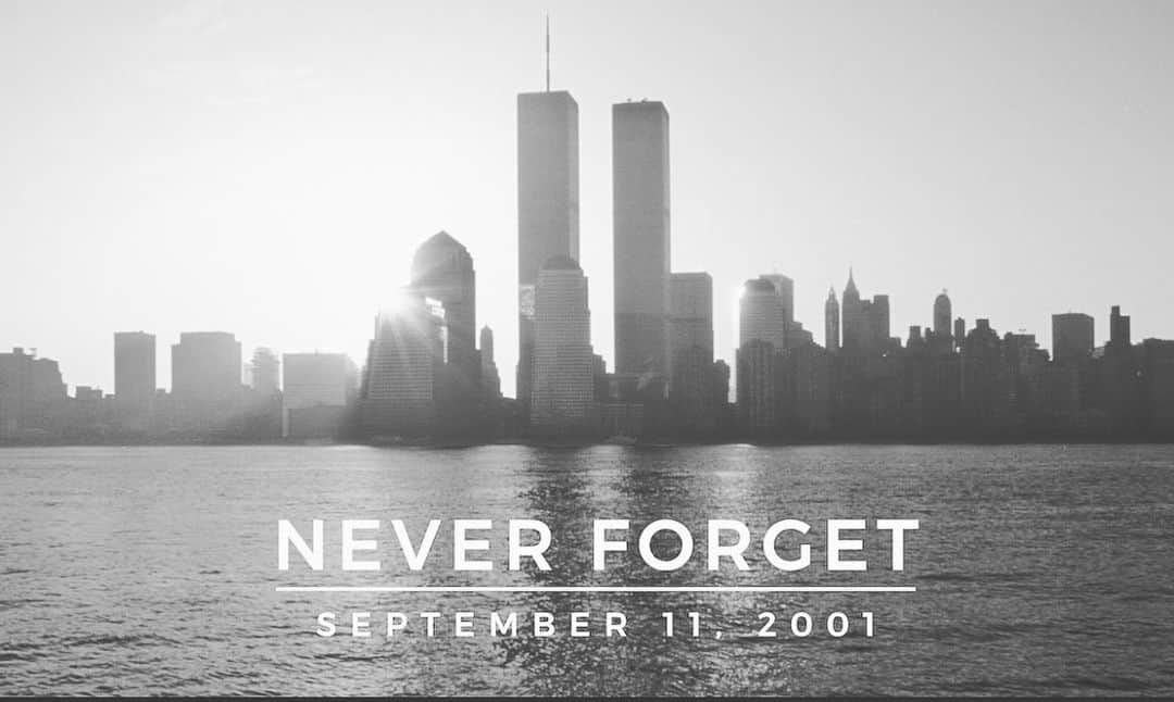 レイシー・シャベールのインスタグラム：「My heart is with the families of the victims who never returned home on September 11, 2001.  I pray for your peace and comfort.  We will never forget.」