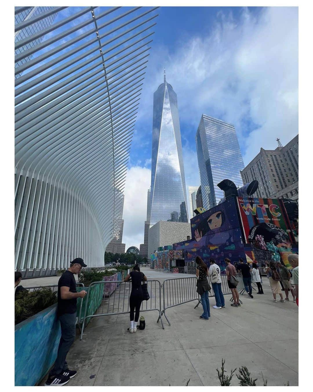 リッキー・ファウラーさんのインスタグラム写真 - (リッキー・ファウラーInstagram)「First time spending 9/11 in NYC…I remember exactly where I was and what I was doing that morning about to leave for school…still at a loss for words after 22 years🙏」9月12日 6時30分 - rickiefowler