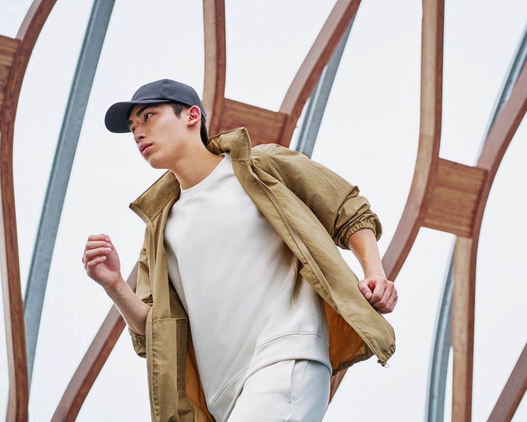 MUJI USAのインスタグラム：「Activewear suited for all aspects of daily life 🏃  Shop the MUJI Walker Collection in stores and online now.  #MUJI #MUJIUSA」
