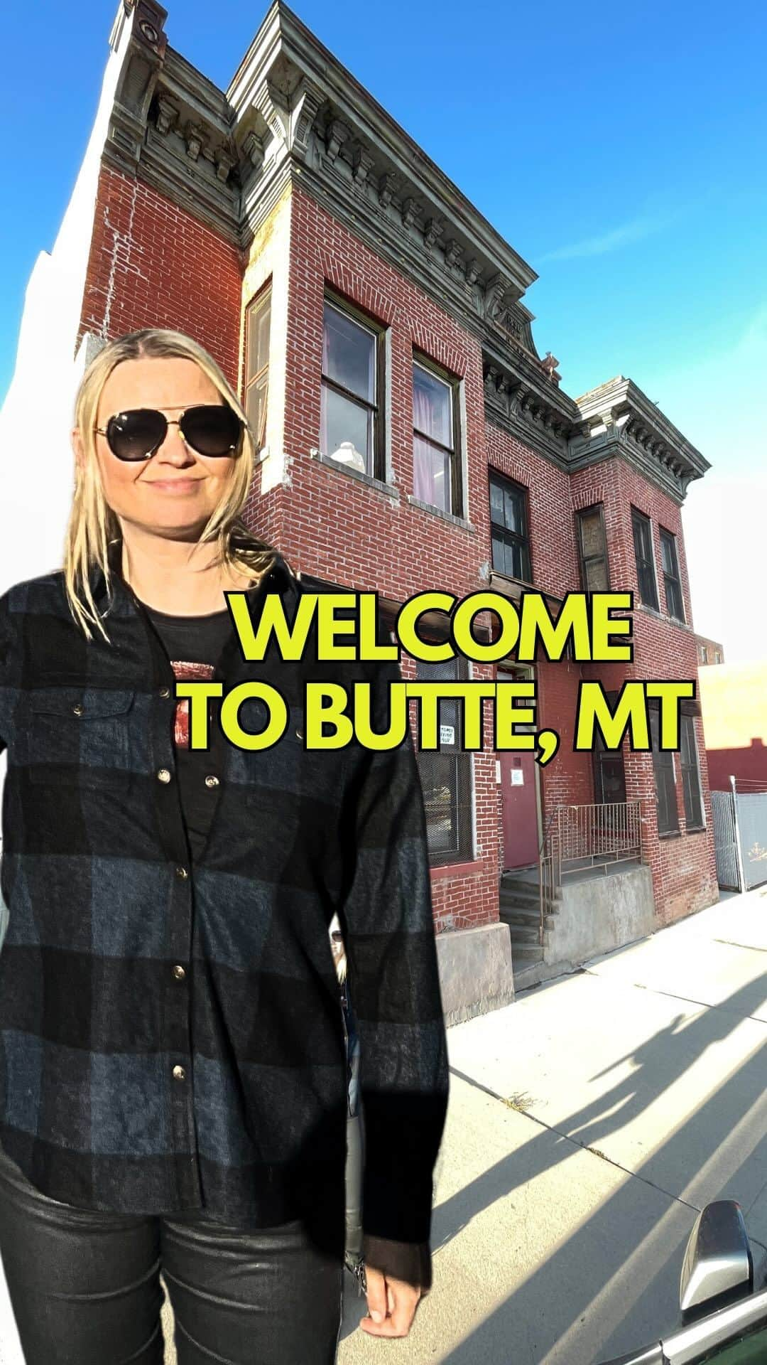 イリナ・ヴォロニーナのインスタグラム：「Welcome to Butte, MT #montana #history」