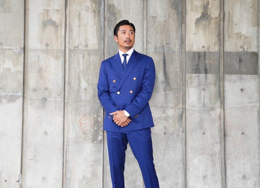 のインスタグラム：「ダブルが似合うと言われた😸  #summerstyleaward #ssa #fitness  #workout #training #bodymake  #サマースタイルアワード #サマスタ #フィットネス #ワークアウト #トレーニング #ボディメイク #fitness #腹筋 #workout」