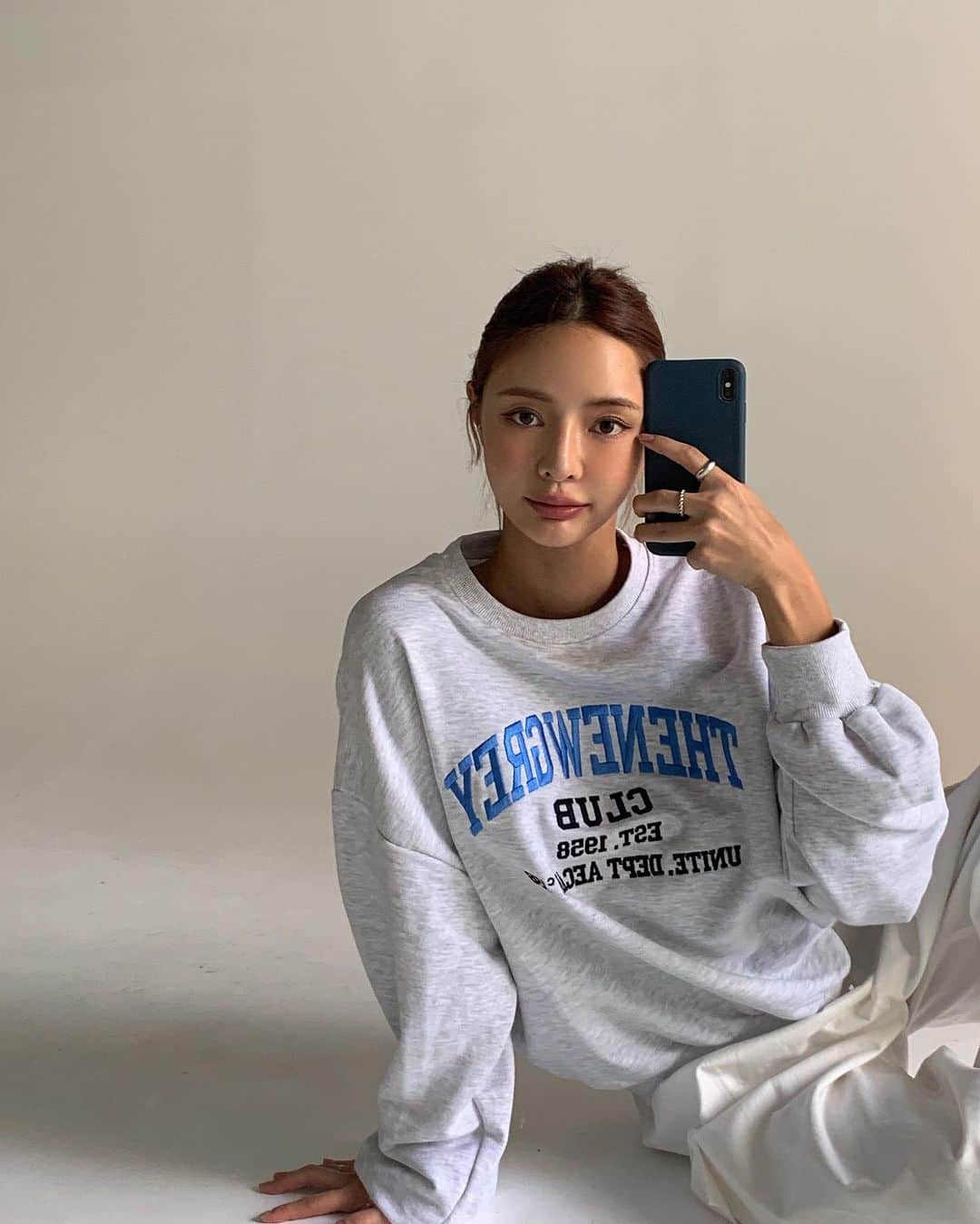 キム・ボラムのインスタグラム：「촬영 끝나니까 오늘하루도 끝나버렸당」