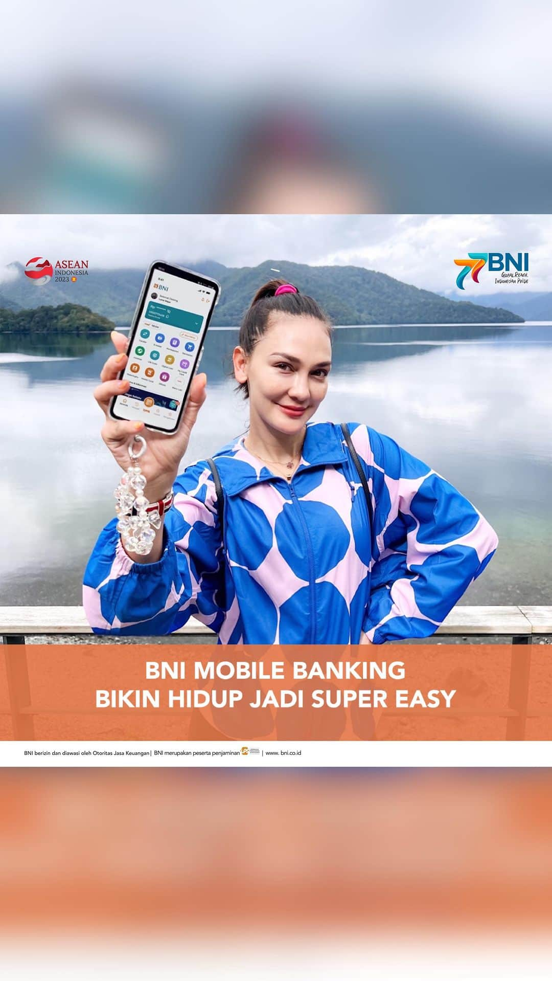 ルナ・マヤのインスタグラム：「Emang boleh Top Up e-Wallet segampang itu?! Ya boleh dong, ada rewardnya lagii🥰🎁👌  Buka BNI Mobile Banking kamu sekarang dan langsung transaksi top up e-wallet sebanyak-banyaknya! Kamu berkesempatan mendapatkan reward berupa saldo tabungan sebesar Rp250 ribu hingga 31 Oktober 2023, info lengkap klik https://bit.ly/Promo-Ewallet  #BNI46 #BUMNUntukIndonesia #GaPakeNanti」