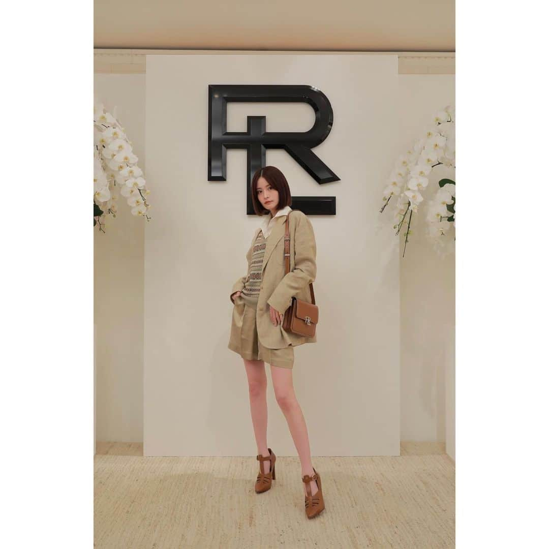 横田ひかるさんのインスタグラム写真 - (横田ひかるInstagram)「Ralph Lauren Collection HB “RL888”  LAUNCH POP UP👜🍂  ラルフ ローレンから登場したハンドバッグコレクションのRL 888。ラルフローレンらしい色使いと、ロゴやフォルムも可愛いかった~  9/27~10/3 POP UP SHOP 阪急うめだ本店 1F バッグギャラリー プロモーションスペース12  #RL888 #RalphLauren #RLCollection #PR」9月12日 21時06分 - _rncn950805