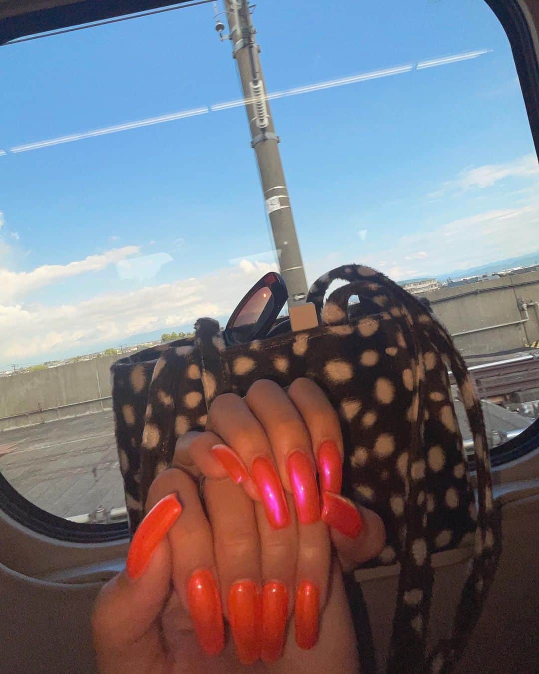 honoka さんのインスタグラム写真 - (honoka Instagram)「🧡🧡🧡🧡🧡🧡🧡 今年の夏の爪はオレンジでした。  #ほのかnails」9月12日 21時37分 - honoka_lol