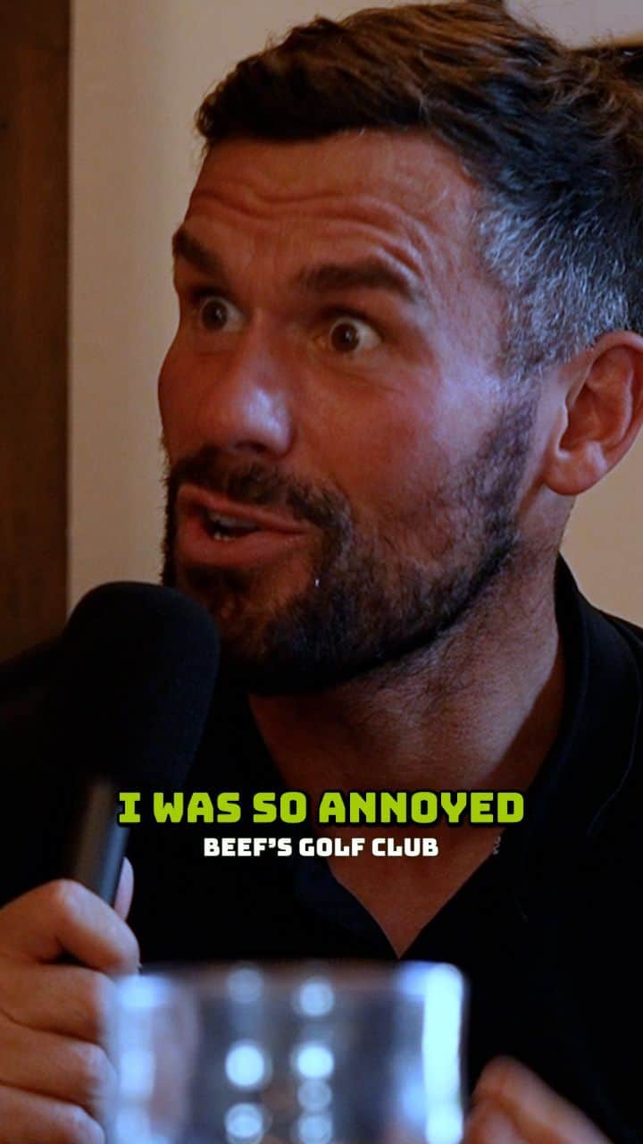ベン・フォスターのインスタグラム：「When Ben Foster lost it with his best mate 🤬  Golf can make you do crazy things... 😂  Listen to the full episode by searching "Beef's Golf Club" on Spotify or Apple Podcasts 🎧」