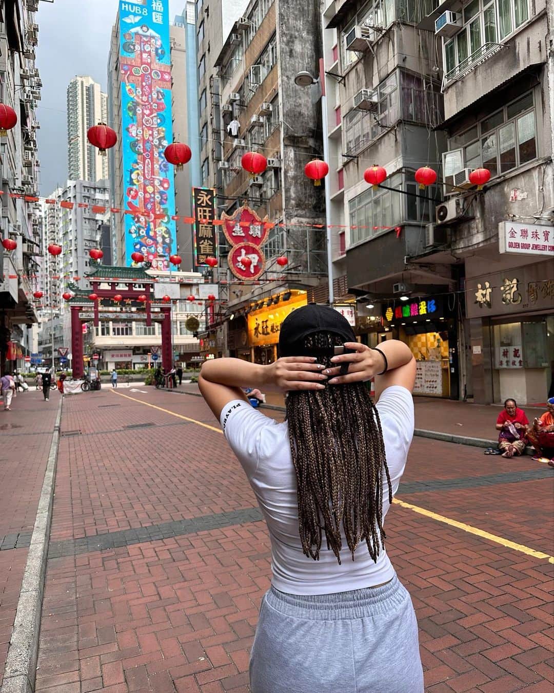 平田梨奈さんのインスタグラム写真 - (平田梨奈Instagram)「What’s you favorite thing to do in Hong Kong???」9月12日 21時48分 - hirari_official