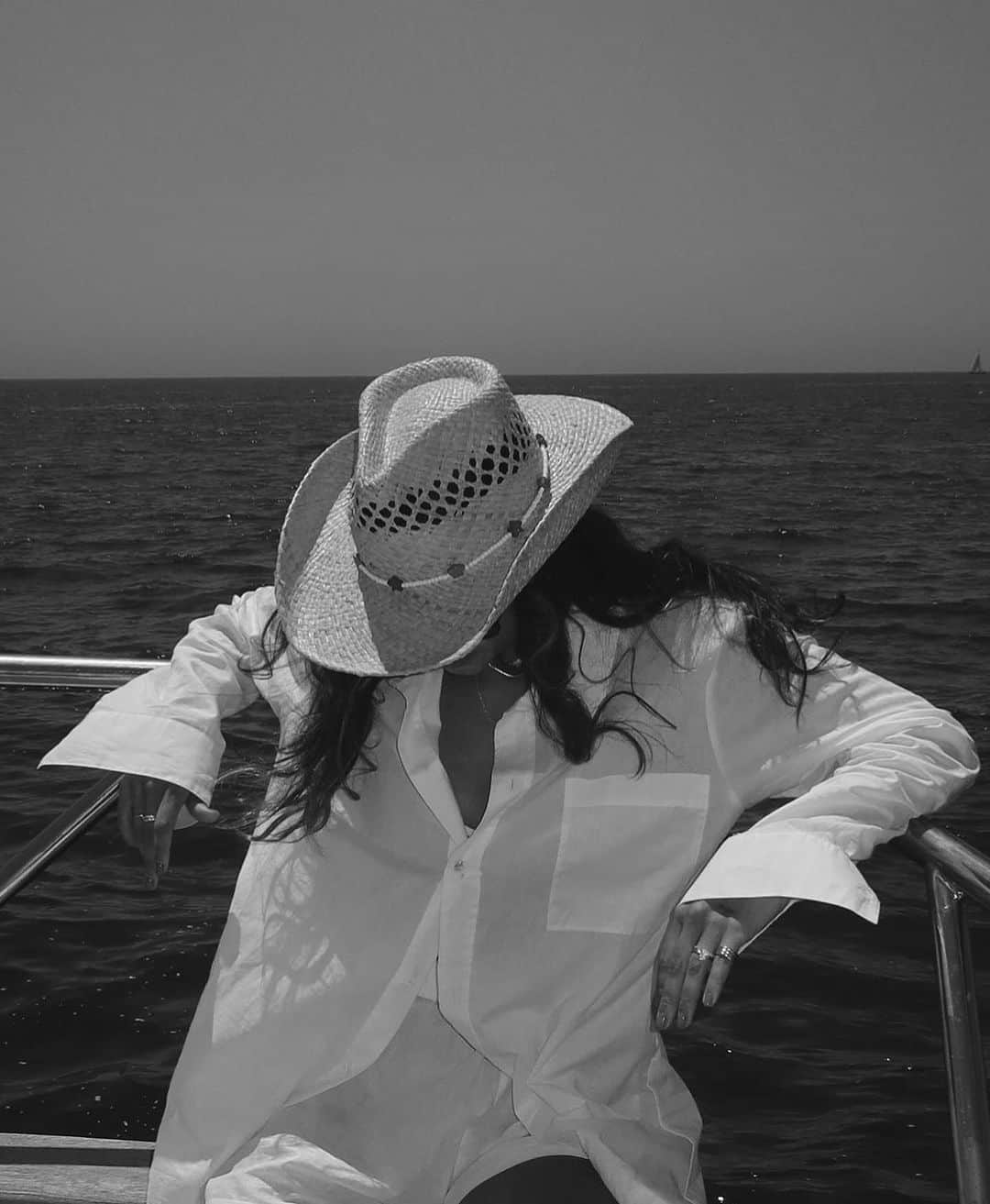 ACACIA SWIMWEARさんのインスタグラム写真 - (ACACIA SWIMWEARInstagram)「Seaside with @mecahwirht 〰️」9月13日 2時45分 - acacia