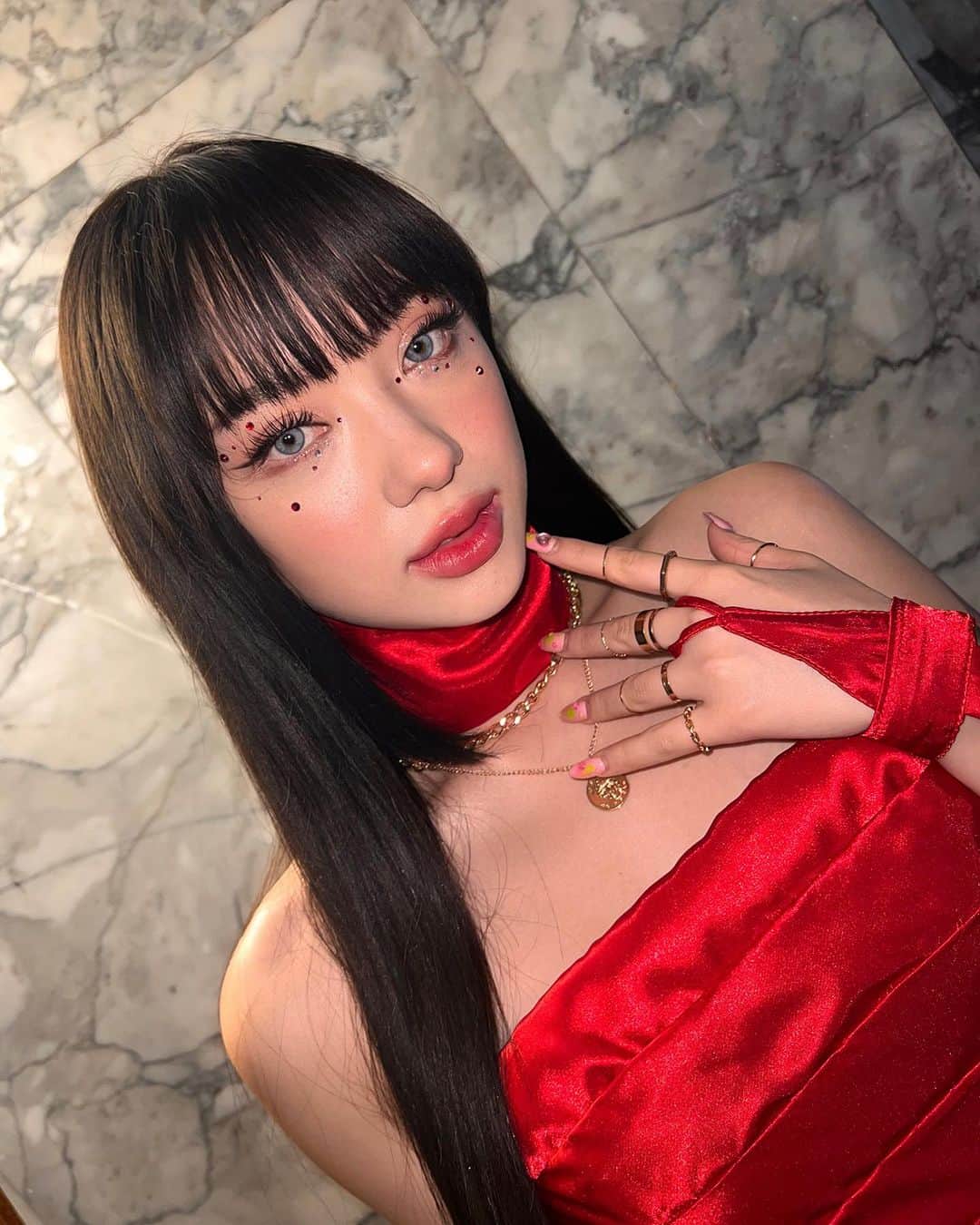 ヤンニーン・ワイゲルさんのインスタグラム写真 - (ヤンニーン・ワイゲルInstagram)「Why u so obsessed w me🏹💔」9月12日 22時01分 - jannineweigel