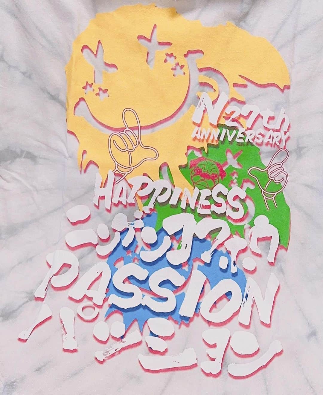 堀田祐美子のインスタグラム：「高橋奈七永PASSION TシャツGET！  退院して10日経ちましたが、まだ冴えない顔の私…  PASSION注入〜〜〜  パッション！パッション！  これ着てリハビリ行こっと！！  @nanae_passion_   @yumiko_hotta  @t_hearts2020  #堀田祐美子 #yumikohotta  #prowrestling  #プロレス #womansprowrestling  #女子プロレス  #hearts82 #thearts  #高橋奈七永 #passion」