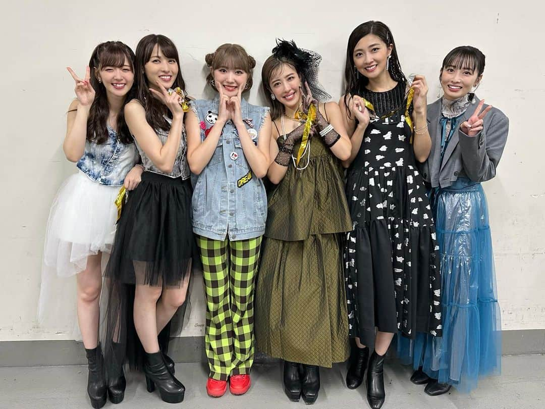 江口紗耶のインスタグラム：「・  #鈴木愛理 さん #矢島舞美 さん #夏焼雅 さん #熊井友理奈 さん #須藤茉麻 さん  お写真を撮っていただきました😭🫶🏻 本当に嬉しいです！！！  #ハロプロ #berryz工房 さん #c_ute さん #ベリキュー さん #beyooooonds #江口紗耶」