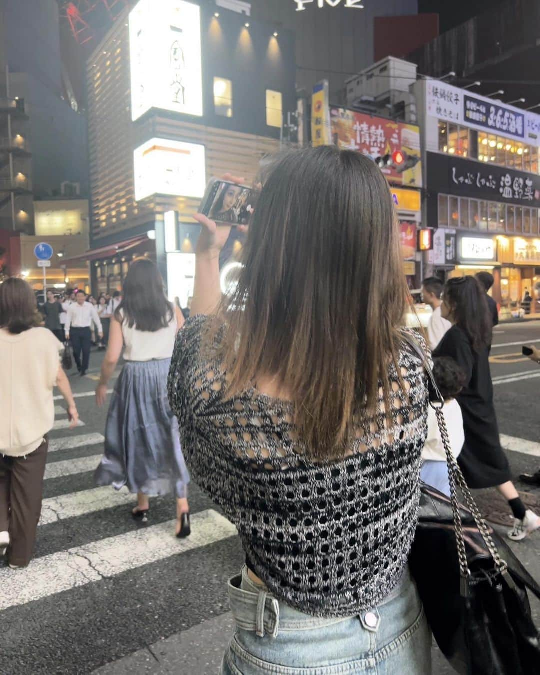 夏川メガンさんのインスタグラム写真 - (夏川メガンInstagram)「きのうの写真📸  in Osaka❤️  髪の毛伸ばしてる最中....( ՞. ̫.՞)   #06  #高校生  #梅田  #今日好きになりました」9月12日 22時20分 - _megann.282