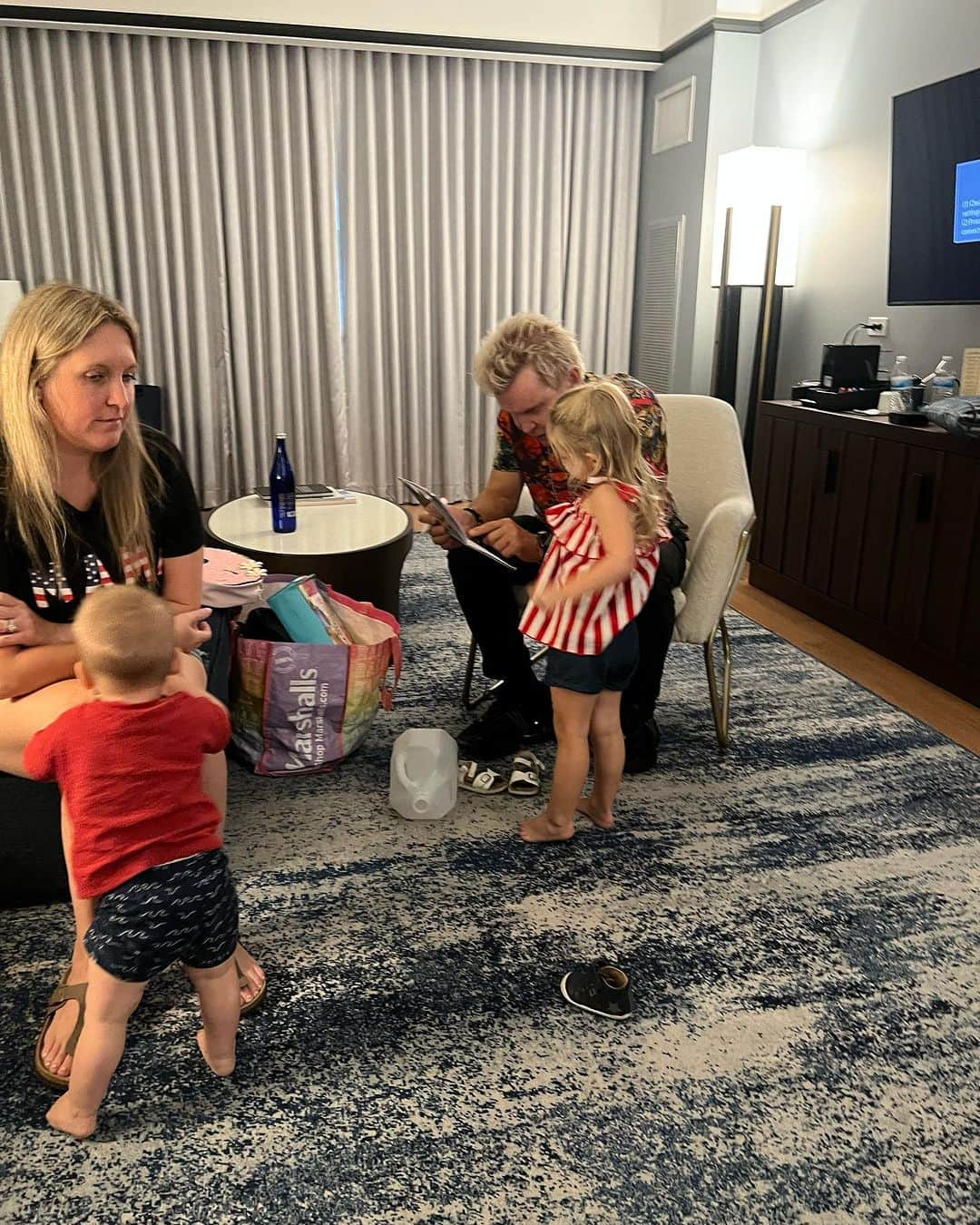 ビリー・アイドルさんのインスタグラム写真 - (ビリー・アイドルInstagram)「Lovely family visit from my Long Island grandchildren Mason and McKenzie yesterday @brant_nothridge_broad …@tnorthboad87  I had  a lot of fun! -BFI」9月12日 15時53分 - billyidol